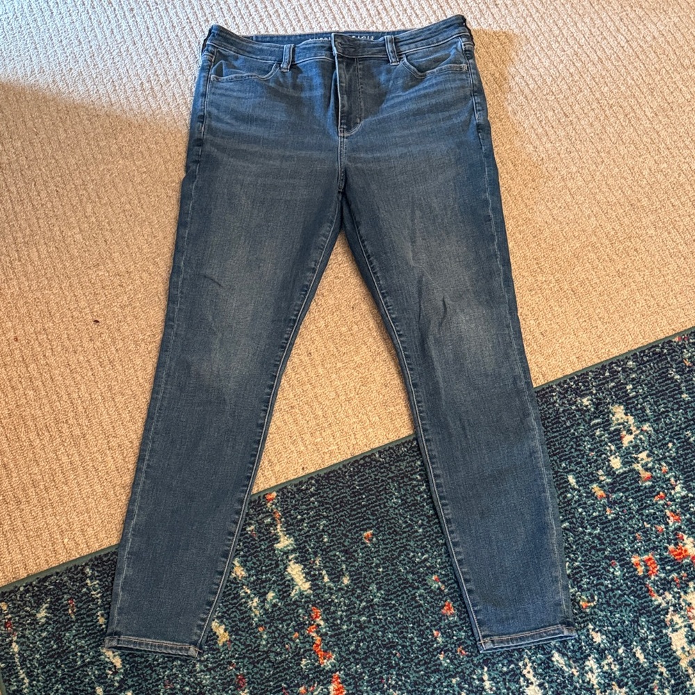 American Eagle Outfitters Light Blue Denim Jeans/Jeggings